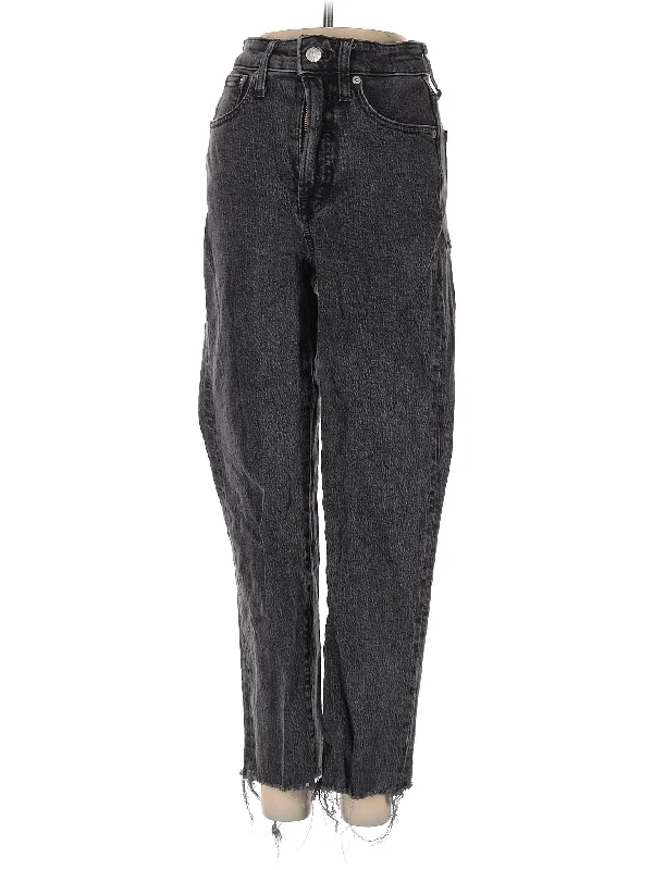 High-Rise Straight-leg Jeans in Dark Wash