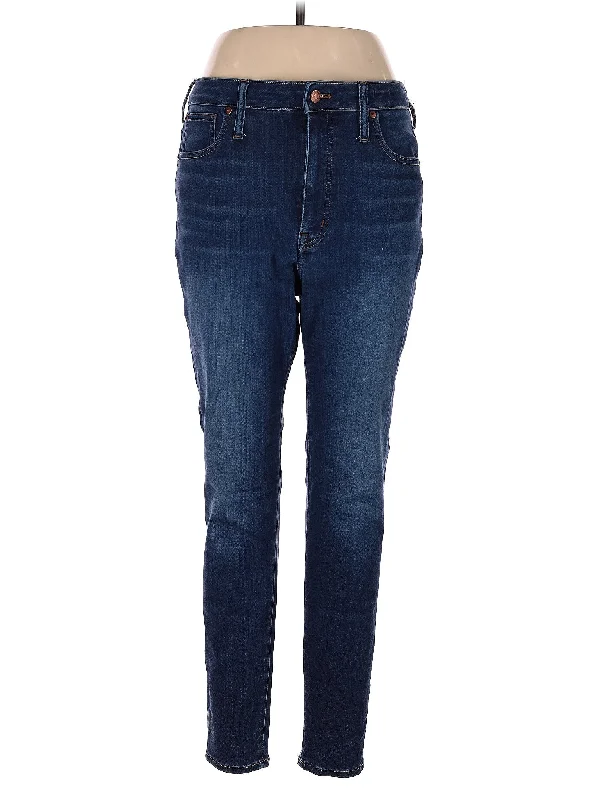 High-Rise Straight-leg Jeans in Dark Wash