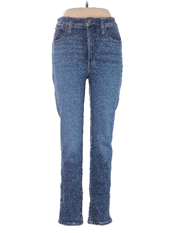 High-Rise Straight-leg Jeans in Medium Wash