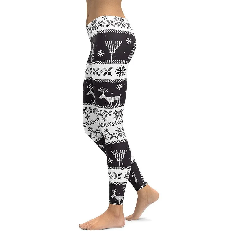 Vintage Black & White Christmas Leggings